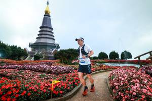 BIB: 1004
                            <button type="button" onclick="openModal(25014527)" class="btn btn-primary btn-sm float-right btn-popup" data-toggle="modal" data-target=".modal-high-quality">
                        <i class="fas fa-shopping-cart"></i> Add to Cart
                    </button>
                                            <button type="button" onclick="isThisMe(25014527, true)" class="btn btn-success btn-sm float-right btn-popup btn-isme hidden" data-toggle="tooltip" data-placement="bottom" title="นี่คือรูปของคุณใช่ไหม คลิกที่นี่เพื่อเอาเข้าอัลบั้ม">
                        <i class="fas fa-plus"></i> Add to album
                    </button>
                    <button type="button" onclick="isThisMe(25014527, false)" class="btn btn-warning btn-sm float-right btn-popup btn-isnotme hidden">
                        <i class="fas fa-ban"></i> Remove from album
                    </button>