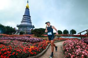 BIB: 5012
                            <button type="button" onclick="openModal(25014927)" class="btn btn-primary btn-sm float-right btn-popup" data-toggle="modal" data-target=".modal-high-quality">
                        <i class="fas fa-shopping-cart"></i> Add to Cart
                    </button>
                                            <button type="button" onclick="isThisMe(25014927, true)" class="btn btn-success btn-sm float-right btn-popup btn-isme hidden" data-toggle="tooltip" data-placement="bottom" title="นี่คือรูปของคุณใช่ไหม คลิกที่นี่เพื่อเอาเข้าอัลบั้ม">
                        <i class="fas fa-plus"></i> Add to album
                    </button>
                    <button type="button" onclick="isThisMe(25014927, false)" class="btn btn-warning btn-sm float-right btn-popup btn-isnotme hidden">
                        <i class="fas fa-ban"></i> Remove from album
                    </button>