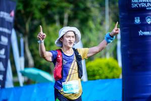 BIB: 3095
                            <button type="button" onclick="openModal(24993146)" class="btn btn-primary btn-sm float-right btn-popup" data-toggle="modal" data-target=".modal-high-quality">
                        <i class="fas fa-shopping-cart"></i> Add to Cart
                    </button>
                                            <button type="button" onclick="isThisMe(24993146, true)" class="btn btn-success btn-sm float-right btn-popup btn-isme hidden" data-toggle="tooltip" data-placement="bottom" title="นี่คือรูปของคุณใช่ไหม คลิกที่นี่เพื่อเอาเข้าอัลบั้ม">
                        <i class="fas fa-plus"></i> Add to album
                    </button>
                    <button type="button" onclick="isThisMe(24993146, false)" class="btn btn-warning btn-sm float-right btn-popup btn-isnotme hidden">
                        <i class="fas fa-ban"></i> Remove from album
                    </button>