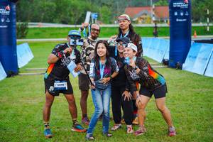 BIB: 5096
                            <button type="button" onclick="openModal(25040054)" class="btn btn-primary btn-sm float-right btn-popup" data-toggle="modal" data-target=".modal-high-quality">
                        <i class="fas fa-shopping-cart"></i> ใส่ตะกร้า
                    </button>
                                            <button type="button" onclick="isThisMe(25040054, true)" class="btn btn-success btn-sm float-right btn-popup btn-isme hidden" data-toggle="tooltip" data-placement="bottom" title="นี่คือรูปของคุณใช่ไหม คลิกที่นี่เพื่อเอาเข้าอัลบั้ม">
                        <i class="fas fa-plus"></i> เพิ่มเข้าอัลบั้ม
                    </button>
                    <button type="button" onclick="isThisMe(25040054, false)" class="btn btn-warning btn-sm float-right btn-popup btn-isnotme hidden">
                        <i class="fas fa-ban"></i> นำออกจากอัลบั้ม
                    </button>