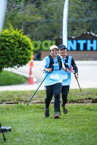 BIB: 1077, 030
                            <button type="button" onclick="openModal(25009836)" class="btn btn-primary btn-sm float-right btn-popup" data-toggle="modal" data-target=".modal-high-quality">
                        <i class="fas fa-shopping-cart"></i> Add to Cart
                    </button>
                                            <button type="button" onclick="isThisMe(25009836, true)" class="btn btn-success btn-sm float-right btn-popup btn-isme hidden" data-toggle="tooltip" data-placement="bottom" title="นี่คือรูปของคุณใช่ไหม คลิกที่นี่เพื่อเอาเข้าอัลบั้ม">
                        <i class="fas fa-plus"></i> Add to album
                    </button>
                    <button type="button" onclick="isThisMe(25009836, false)" class="btn btn-warning btn-sm float-right btn-popup btn-isnotme hidden">
                        <i class="fas fa-ban"></i> Remove from album
                    </button>