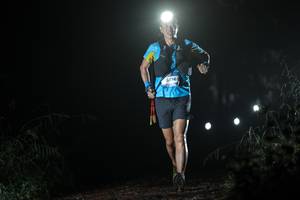 BIB: 1905
                            <button type="button" onclick="openModal(25028242)" class="btn btn-primary btn-sm float-right btn-popup" data-toggle="modal" data-target=".modal-high-quality">
                        <i class="fas fa-shopping-cart"></i> Add to Cart
                    </button>
                                            <button type="button" onclick="isThisMe(25028242, true)" class="btn btn-success btn-sm float-right btn-popup btn-isme hidden" data-toggle="tooltip" data-placement="bottom" title="นี่คือรูปของคุณใช่ไหม คลิกที่นี่เพื่อเอาเข้าอัลบั้ม">
                        <i class="fas fa-plus"></i> Add to album
                    </button>
                    <button type="button" onclick="isThisMe(25028242, false)" class="btn btn-warning btn-sm float-right btn-popup btn-isnotme hidden">
                        <i class="fas fa-ban"></i> Remove from album
                    </button>