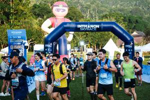 BIB: 1094
                            <button type="button" onclick="openModal(25021617)" class="btn btn-primary btn-sm float-right btn-popup" data-toggle="modal" data-target=".modal-high-quality">
                        <i class="fas fa-shopping-cart"></i> Add to Cart
                    </button>
                                            <button type="button" onclick="isThisMe(25021617, true)" class="btn btn-success btn-sm float-right btn-popup btn-isme hidden" data-toggle="tooltip" data-placement="bottom" title="นี่คือรูปของคุณใช่ไหม คลิกที่นี่เพื่อเอาเข้าอัลบั้ม">
                        <i class="fas fa-plus"></i> Add to album
                    </button>
                    <button type="button" onclick="isThisMe(25021617, false)" class="btn btn-warning btn-sm float-right btn-popup btn-isnotme hidden">
                        <i class="fas fa-ban"></i> Remove from album
                    </button>