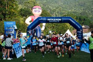 BIB: 150
                            <button type="button" onclick="openModal(25021587)" class="btn btn-primary btn-sm float-right btn-popup" data-toggle="modal" data-target=".modal-high-quality">
                        <i class="fas fa-shopping-cart"></i> Add to Cart
                    </button>
                                            <button type="button" onclick="isThisMe(25021587, true)" class="btn btn-success btn-sm float-right btn-popup btn-isme hidden" data-toggle="tooltip" data-placement="bottom" title="นี่คือรูปของคุณใช่ไหม คลิกที่นี่เพื่อเอาเข้าอัลบั้ม">
                        <i class="fas fa-plus"></i> Add to album
                    </button>
                    <button type="button" onclick="isThisMe(25021587, false)" class="btn btn-warning btn-sm float-right btn-popup btn-isnotme hidden">
                        <i class="fas fa-ban"></i> Remove from album
                    </button>