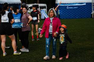 BIB: 1071, 030
                            <button type="button" onclick="openModal(25021446)" class="btn btn-primary btn-sm float-right btn-popup" data-toggle="modal" data-target=".modal-high-quality">
                        <i class="fas fa-shopping-cart"></i> Add to Cart
                    </button>
                                            <button type="button" onclick="isThisMe(25021446, true)" class="btn btn-success btn-sm float-right btn-popup btn-isme hidden" data-toggle="tooltip" data-placement="bottom" title="นี่คือรูปของคุณใช่ไหม คลิกที่นี่เพื่อเอาเข้าอัลบั้ม">
                        <i class="fas fa-plus"></i> Add to album
                    </button>
                    <button type="button" onclick="isThisMe(25021446, false)" class="btn btn-warning btn-sm float-right btn-popup btn-isnotme hidden">
                        <i class="fas fa-ban"></i> Remove from album
                    </button>