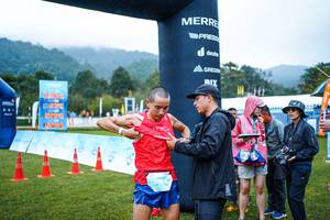 BIB: 13004
                            <button type="button" onclick="openModal(24995956)" class="btn btn-primary btn-sm float-right btn-popup" data-toggle="modal" data-target=".modal-high-quality">
                        <i class="fas fa-shopping-cart"></i> Add to Cart
                    </button>
                                            <button type="button" onclick="isThisMe(24995956, true)" class="btn btn-success btn-sm float-right btn-popup btn-isme hidden" data-toggle="tooltip" data-placement="bottom" title="นี่คือรูปของคุณใช่ไหม คลิกที่นี่เพื่อเอาเข้าอัลบั้ม">
                        <i class="fas fa-plus"></i> Add to album
                    </button>
                    <button type="button" onclick="isThisMe(24995956, false)" class="btn btn-warning btn-sm float-right btn-popup btn-isnotme hidden">
                        <i class="fas fa-ban"></i> Remove from album
                    </button>