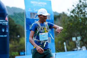 BIB: 3197
                            <button type="button" onclick="openModal(24995848)" class="btn btn-primary btn-sm float-right btn-popup" data-toggle="modal" data-target=".modal-high-quality">
                        <i class="fas fa-shopping-cart"></i> Add to Cart
                    </button>
                                            <button type="button" onclick="isThisMe(24995848, true)" class="btn btn-success btn-sm float-right btn-popup btn-isme hidden" data-toggle="tooltip" data-placement="bottom" title="นี่คือรูปของคุณใช่ไหม คลิกที่นี่เพื่อเอาเข้าอัลบั้ม">
                        <i class="fas fa-plus"></i> Add to album
                    </button>
                    <button type="button" onclick="isThisMe(24995848, false)" class="btn btn-warning btn-sm float-right btn-popup btn-isnotme hidden">
                        <i class="fas fa-ban"></i> Remove from album
                    </button>