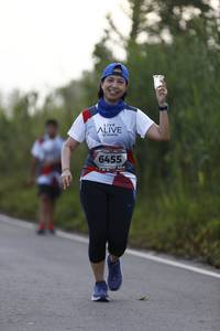 BIB: 6455
                            <button type="button" onclick="openModal(5820616)" class="btn btn-primary btn-sm float-right btn-popup" data-toggle="modal" data-target=".modal-high-quality">
                        <i class="fas fa-shopping-cart"></i> Add to Cart
                    </button>
                                            <button type="button" onclick="isThisMe(5820616, true)" class="btn btn-success btn-sm float-right btn-popup btn-isme hidden" data-toggle="tooltip" data-placement="bottom" title="นี่คือรูปของคุณใช่ไหม คลิกที่นี่เพื่อเอาเข้าอัลบั้ม">
                        <i class="fas fa-plus"></i> Add to album
                    </button>
                    <button type="button" onclick="isThisMe(5820616, false)" class="btn btn-warning btn-sm float-right btn-popup btn-isnotme hidden">
                        <i class="fas fa-ban"></i> Remove from album
                    </button>