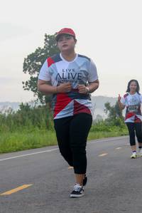 BIB: 6528
                            <button type="button" onclick="openModal(5832056)" class="btn btn-primary btn-sm float-right btn-popup" data-toggle="modal" data-target=".modal-high-quality">
                        <i class="fas fa-shopping-cart"></i> Add to Cart
                    </button>
                                            <button type="button" onclick="isThisMe(5832056, true)" class="btn btn-success btn-sm float-right btn-popup btn-isme hidden" data-toggle="tooltip" data-placement="bottom" title="นี่คือรูปของคุณใช่ไหม คลิกที่นี่เพื่อเอาเข้าอัลบั้ม">
                        <i class="fas fa-plus"></i> Add to album
                    </button>
                    <button type="button" onclick="isThisMe(5832056, false)" class="btn btn-warning btn-sm float-right btn-popup btn-isnotme hidden">
                        <i class="fas fa-ban"></i> Remove from album
                    </button>