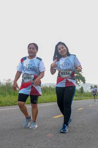 BIB: 6554, 6781
                            <button type="button" onclick="openModal(5831690)" class="btn btn-primary btn-sm float-right btn-popup" data-toggle="modal" data-target=".modal-high-quality">
                        <i class="fas fa-shopping-cart"></i> Add to Cart
                    </button>
                                            <button type="button" onclick="isThisMe(5831690, true)" class="btn btn-success btn-sm float-right btn-popup btn-isme hidden" data-toggle="tooltip" data-placement="bottom" title="นี่คือรูปของคุณใช่ไหม คลิกที่นี่เพื่อเอาเข้าอัลบั้ม">
                        <i class="fas fa-plus"></i> Add to album
                    </button>
                    <button type="button" onclick="isThisMe(5831690, false)" class="btn btn-warning btn-sm float-right btn-popup btn-isnotme hidden">
                        <i class="fas fa-ban"></i> Remove from album
                    </button>