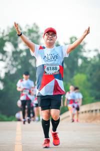 BIB: 6188
                            <button type="button" onclick="openModal(5824664)" class="btn btn-primary btn-sm float-right btn-popup" data-toggle="modal" data-target=".modal-high-quality">
                        <i class="fas fa-shopping-cart"></i> Add to Cart
                    </button>
                                            <button type="button" onclick="isThisMe(5824664, true)" class="btn btn-success btn-sm float-right btn-popup btn-isme hidden" data-toggle="tooltip" data-placement="bottom" title="นี่คือรูปของคุณใช่ไหม คลิกที่นี่เพื่อเอาเข้าอัลบั้ม">
                        <i class="fas fa-plus"></i> Add to album
                    </button>
                    <button type="button" onclick="isThisMe(5824664, false)" class="btn btn-warning btn-sm float-right btn-popup btn-isnotme hidden">
                        <i class="fas fa-ban"></i> Remove from album
                    </button>