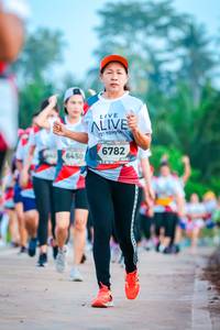 BIB: 6782, 6450
                            <button type="button" onclick="openModal(5823538)" class="btn btn-primary btn-sm float-right btn-popup" data-toggle="modal" data-target=".modal-high-quality">
                        <i class="fas fa-shopping-cart"></i> Add to Cart
                    </button>
                                            <button type="button" onclick="isThisMe(5823538, true)" class="btn btn-success btn-sm float-right btn-popup btn-isme hidden" data-toggle="tooltip" data-placement="bottom" title="นี่คือรูปของคุณใช่ไหม คลิกที่นี่เพื่อเอาเข้าอัลบั้ม">
                        <i class="fas fa-plus"></i> Add to album
                    </button>
                    <button type="button" onclick="isThisMe(5823538, false)" class="btn btn-warning btn-sm float-right btn-popup btn-isnotme hidden">
                        <i class="fas fa-ban"></i> Remove from album
                    </button>