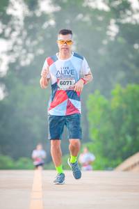 BIB: 6071
                            <button type="button" onclick="openModal(5824108)" class="btn btn-primary btn-sm float-right btn-popup" data-toggle="modal" data-target=".modal-high-quality">
                        <i class="fas fa-shopping-cart"></i> Add to Cart
                    </button>
                                            <button type="button" onclick="isThisMe(5824108, true)" class="btn btn-success btn-sm float-right btn-popup btn-isme hidden" data-toggle="tooltip" data-placement="bottom" title="นี่คือรูปของคุณใช่ไหม คลิกที่นี่เพื่อเอาเข้าอัลบั้ม">
                        <i class="fas fa-plus"></i> Add to album
                    </button>
                    <button type="button" onclick="isThisMe(5824108, false)" class="btn btn-warning btn-sm float-right btn-popup btn-isnotme hidden">
                        <i class="fas fa-ban"></i> Remove from album
                    </button>