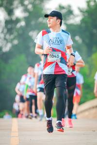 BIB: 6043
                            <button type="button" onclick="openModal(5824672)" class="btn btn-primary btn-sm float-right btn-popup" data-toggle="modal" data-target=".modal-high-quality">
                        <i class="fas fa-shopping-cart"></i> Add to Cart
                    </button>
                                            <button type="button" onclick="isThisMe(5824672, true)" class="btn btn-success btn-sm float-right btn-popup btn-isme hidden" data-toggle="tooltip" data-placement="bottom" title="นี่คือรูปของคุณใช่ไหม คลิกที่นี่เพื่อเอาเข้าอัลบั้ม">
                        <i class="fas fa-plus"></i> Add to album
                    </button>
                    <button type="button" onclick="isThisMe(5824672, false)" class="btn btn-warning btn-sm float-right btn-popup btn-isnotme hidden">
                        <i class="fas fa-ban"></i> Remove from album
                    </button>