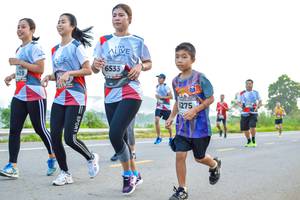 BIB: 6533, 419, 6275
                            <button type="button" onclick="openModal(5855119)" class="btn btn-primary btn-sm float-right btn-popup" data-toggle="modal" data-target=".modal-high-quality">
                        <i class="fas fa-shopping-cart"></i> Add to Cart
                    </button>
                                            <button type="button" onclick="isThisMe(5855119, true)" class="btn btn-success btn-sm float-right btn-popup btn-isme hidden" data-toggle="tooltip" data-placement="bottom" title="นี่คือรูปของคุณใช่ไหม คลิกที่นี่เพื่อเอาเข้าอัลบั้ม">
                        <i class="fas fa-plus"></i> Add to album
                    </button>
                    <button type="button" onclick="isThisMe(5855119, false)" class="btn btn-warning btn-sm float-right btn-popup btn-isnotme hidden">
                        <i class="fas fa-ban"></i> Remove from album
                    </button>