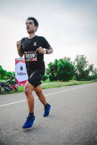 BIB: 2119, 100
                            <button type="button" onclick="openModal(5832894)" class="btn btn-primary btn-sm float-right btn-popup" data-toggle="modal" data-target=".modal-high-quality">
                        <i class="fas fa-shopping-cart"></i> Add to Cart
                    </button>
                                            <button type="button" onclick="isThisMe(5832894, true)" class="btn btn-success btn-sm float-right btn-popup btn-isme hidden" data-toggle="tooltip" data-placement="bottom" title="นี่คือรูปของคุณใช่ไหม คลิกที่นี่เพื่อเอาเข้าอัลบั้ม">
                        <i class="fas fa-plus"></i> Add to album
                    </button>
                    <button type="button" onclick="isThisMe(5832894, false)" class="btn btn-warning btn-sm float-right btn-popup btn-isnotme hidden">
                        <i class="fas fa-ban"></i> Remove from album
                    </button>