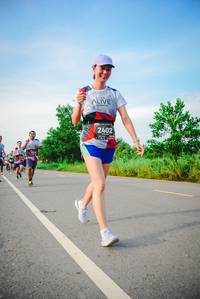 BIB: 2402
                            <button type="button" onclick="openModal(5833932)" class="btn btn-primary btn-sm float-right btn-popup" data-toggle="modal" data-target=".modal-high-quality">
                        <i class="fas fa-shopping-cart"></i> Add to Cart
                    </button>
                                            <button type="button" onclick="isThisMe(5833932, true)" class="btn btn-success btn-sm float-right btn-popup btn-isme hidden" data-toggle="tooltip" data-placement="bottom" title="นี่คือรูปของคุณใช่ไหม คลิกที่นี่เพื่อเอาเข้าอัลบั้ม">
                        <i class="fas fa-plus"></i> Add to album
                    </button>
                    <button type="button" onclick="isThisMe(5833932, false)" class="btn btn-warning btn-sm float-right btn-popup btn-isnotme hidden">
                        <i class="fas fa-ban"></i> Remove from album
                    </button>