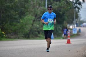 BIB: 6125
                            <button type="button" onclick="openModal(231957)" class="btn btn-primary btn-sm float-right btn-popup" data-toggle="modal" data-target=".modal-high-quality">
                        <i class="fas fa-shopping-cart"></i> Add to Cart
                    </button>
                                            <button type="button" onclick="isThisMe(231957, true)" class="btn btn-success btn-sm float-right btn-popup btn-isme hidden" data-toggle="tooltip" data-placement="bottom" title="นี่คือรูปของคุณใช่ไหม คลิกที่นี่เพื่อเอาเข้าอัลบั้ม">
                        <i class="fas fa-plus"></i> Add to album
                    </button>
                    <button type="button" onclick="isThisMe(231957, false)" class="btn btn-warning btn-sm float-right btn-popup btn-isnotme hidden">
                        <i class="fas fa-ban"></i> Remove from album
                    </button>