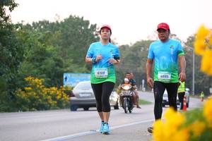 BIB: 6108, 6095
                            <button type="button" onclick="openModal(234797)" class="btn btn-primary btn-sm float-right btn-popup" data-toggle="modal" data-target=".modal-high-quality">
                        <i class="fas fa-shopping-cart"></i> Add to Cart
                    </button>
                                            <button type="button" onclick="isThisMe(234797, true)" class="btn btn-success btn-sm float-right btn-popup btn-isme hidden" data-toggle="tooltip" data-placement="bottom" title="นี่คือรูปของคุณใช่ไหม คลิกที่นี่เพื่อเอาเข้าอัลบั้ม">
                        <i class="fas fa-plus"></i> Add to album
                    </button>
                    <button type="button" onclick="isThisMe(234797, false)" class="btn btn-warning btn-sm float-right btn-popup btn-isnotme hidden">
                        <i class="fas fa-ban"></i> Remove from album
                    </button>