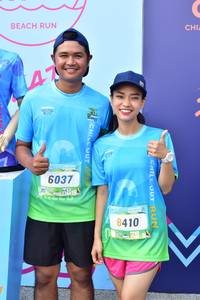 BIB: 105, 6037, 8410
                            <button type="button" onclick="openModal(214193)" class="btn btn-primary btn-sm float-right btn-popup" data-toggle="modal" data-target=".modal-high-quality">
                        <i class="fas fa-shopping-cart"></i> Add to Cart
                    </button>
                                            <button type="button" onclick="isThisMe(214193, true)" class="btn btn-success btn-sm float-right btn-popup btn-isme hidden" data-toggle="tooltip" data-placement="bottom" title="นี่คือรูปของคุณใช่ไหม คลิกที่นี่เพื่อเอาเข้าอัลบั้ม">
                        <i class="fas fa-plus"></i> Add to album
                    </button>
                    <button type="button" onclick="isThisMe(214193, false)" class="btn btn-warning btn-sm float-right btn-popup btn-isnotme hidden">
                        <i class="fas fa-ban"></i> Remove from album
                    </button>