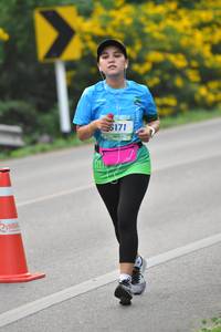 BIB: 105
                            <button type="button" onclick="openModal(224267)" class="btn btn-primary btn-sm float-right btn-popup" data-toggle="modal" data-target=".modal-high-quality">
                        <i class="fas fa-shopping-cart"></i> Add to Cart
                    </button>
                                            <button type="button" onclick="isThisMe(224267, true)" class="btn btn-success btn-sm float-right btn-popup btn-isme hidden" data-toggle="tooltip" data-placement="bottom" title="นี่คือรูปของคุณใช่ไหม คลิกที่นี่เพื่อเอาเข้าอัลบั้ม">
                        <i class="fas fa-plus"></i> Add to album
                    </button>
                    <button type="button" onclick="isThisMe(224267, false)" class="btn btn-warning btn-sm float-right btn-popup btn-isnotme hidden">
                        <i class="fas fa-ban"></i> Remove from album
                    </button>