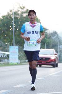 BIB: 6168
                            <button type="button" onclick="openModal(258864)" class="btn btn-primary btn-sm float-right btn-popup" data-toggle="modal" data-target=".modal-high-quality">
                        <i class="fas fa-shopping-cart"></i> Add to Cart
                    </button>
                                            <button type="button" onclick="isThisMe(258864, true)" class="btn btn-success btn-sm float-right btn-popup btn-isme hidden" data-toggle="tooltip" data-placement="bottom" title="นี่คือรูปของคุณใช่ไหม คลิกที่นี่เพื่อเอาเข้าอัลบั้ม">
                        <i class="fas fa-plus"></i> Add to album
                    </button>
                    <button type="button" onclick="isThisMe(258864, false)" class="btn btn-warning btn-sm float-right btn-popup btn-isnotme hidden">
                        <i class="fas fa-ban"></i> Remove from album
                    </button>