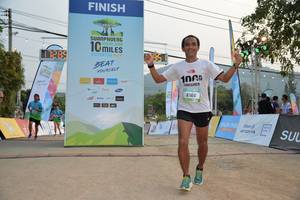 BIB: 6166
                            <button type="button" onclick="openModal(212611)" class="btn btn-primary btn-sm float-right btn-popup" data-toggle="modal" data-target=".modal-high-quality">
                        <i class="fas fa-shopping-cart"></i> Add to Cart
                    </button>
                                            <button type="button" onclick="isThisMe(212611, true)" class="btn btn-success btn-sm float-right btn-popup btn-isme hidden" data-toggle="tooltip" data-placement="bottom" title="นี่คือรูปของคุณใช่ไหม คลิกที่นี่เพื่อเอาเข้าอัลบั้ม">
                        <i class="fas fa-plus"></i> Add to album
                    </button>
                    <button type="button" onclick="isThisMe(212611, false)" class="btn btn-warning btn-sm float-right btn-popup btn-isnotme hidden">
                        <i class="fas fa-ban"></i> Remove from album
                    </button>