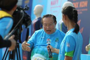 BIB: 
                            <button type="button" onclick="openModal(263303)" class="btn btn-primary btn-sm float-right btn-popup" data-toggle="modal" data-target=".modal-high-quality">
                        <i class="fas fa-shopping-cart"></i> Add to Cart
                    </button>
                                            <button type="button" onclick="isThisMe(263303, true)" class="btn btn-success btn-sm float-right btn-popup btn-isme hidden" data-toggle="tooltip" data-placement="bottom" title="นี่คือรูปของคุณใช่ไหม คลิกที่นี่เพื่อเอาเข้าอัลบั้ม">
                        <i class="fas fa-plus"></i> Add to album
                    </button>
                    <button type="button" onclick="isThisMe(263303, false)" class="btn btn-warning btn-sm float-right btn-popup btn-isnotme hidden">
                        <i class="fas fa-ban"></i> Remove from album
                    </button>