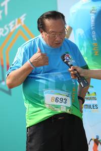 BIB: 8693
                            <button type="button" onclick="openModal(263309)" class="btn btn-primary btn-sm float-right btn-popup" data-toggle="modal" data-target=".modal-high-quality">
                        <i class="fas fa-shopping-cart"></i> Add to Cart
                    </button>
                                            <button type="button" onclick="isThisMe(263309, true)" class="btn btn-success btn-sm float-right btn-popup btn-isme hidden" data-toggle="tooltip" data-placement="bottom" title="นี่คือรูปของคุณใช่ไหม คลิกที่นี่เพื่อเอาเข้าอัลบั้ม">
                        <i class="fas fa-plus"></i> Add to album
                    </button>
                    <button type="button" onclick="isThisMe(263309, false)" class="btn btn-warning btn-sm float-right btn-popup btn-isnotme hidden">
                        <i class="fas fa-ban"></i> Remove from album
                    </button>