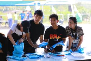 BIB: 
                            <button type="button" onclick="openModal(236873)" class="btn btn-primary btn-sm float-right btn-popup" data-toggle="modal" data-target=".modal-high-quality">
                        <i class="fas fa-shopping-cart"></i> Add to Cart
                    </button>
                                            <button type="button" onclick="isThisMe(236873, true)" class="btn btn-success btn-sm float-right btn-popup btn-isme hidden" data-toggle="tooltip" data-placement="bottom" title="นี่คือรูปของคุณใช่ไหม คลิกที่นี่เพื่อเอาเข้าอัลบั้ม">
                        <i class="fas fa-plus"></i> Add to album
                    </button>
                    <button type="button" onclick="isThisMe(236873, false)" class="btn btn-warning btn-sm float-right btn-popup btn-isnotme hidden">
                        <i class="fas fa-ban"></i> Remove from album
                    </button>