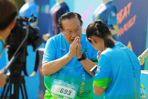 BIB: 
                            <button type="button" onclick="openModal(237017)" class="btn btn-primary btn-sm float-right btn-popup" data-toggle="modal" data-target=".modal-high-quality">
                        <i class="fas fa-shopping-cart"></i> Add to Cart
                    </button>
                                            <button type="button" onclick="isThisMe(237017, true)" class="btn btn-success btn-sm float-right btn-popup btn-isme hidden" data-toggle="tooltip" data-placement="bottom" title="นี่คือรูปของคุณใช่ไหม คลิกที่นี่เพื่อเอาเข้าอัลบั้ม">
                        <i class="fas fa-plus"></i> Add to album
                    </button>
                    <button type="button" onclick="isThisMe(237017, false)" class="btn btn-warning btn-sm float-right btn-popup btn-isnotme hidden">
                        <i class="fas fa-ban"></i> Remove from album
                    </button>