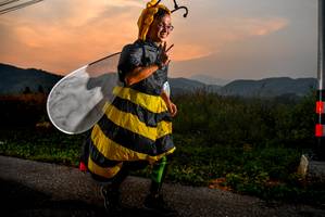 BIB: 
                            <button type="button" onclick="openModal(237594)" class="btn btn-primary btn-sm float-right btn-popup" data-toggle="modal" data-target=".modal-high-quality">
                        <i class="fas fa-shopping-cart"></i> Add to Cart
                    </button>
                                            <button type="button" onclick="isThisMe(237594, true)" class="btn btn-success btn-sm float-right btn-popup btn-isme hidden" data-toggle="tooltip" data-placement="bottom" title="นี่คือรูปของคุณใช่ไหม คลิกที่นี่เพื่อเอาเข้าอัลบั้ม">
                        <i class="fas fa-plus"></i> Add to album
                    </button>
                    <button type="button" onclick="isThisMe(237594, false)" class="btn btn-warning btn-sm float-right btn-popup btn-isnotme hidden">
                        <i class="fas fa-ban"></i> Remove from album
                    </button>