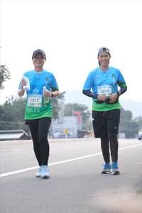 BIB: 8368, 8317
                            <button type="button" onclick="openModal(277157)" class="btn btn-primary btn-sm float-right btn-popup" data-toggle="modal" data-target=".modal-high-quality">
                        <i class="fas fa-shopping-cart"></i> Add to Cart
                    </button>
                                            <button type="button" onclick="isThisMe(277157, true)" class="btn btn-success btn-sm float-right btn-popup btn-isme hidden" data-toggle="tooltip" data-placement="bottom" title="นี่คือรูปของคุณใช่ไหม คลิกที่นี่เพื่อเอาเข้าอัลบั้ม">
                        <i class="fas fa-plus"></i> Add to album
                    </button>
                    <button type="button" onclick="isThisMe(277157, false)" class="btn btn-warning btn-sm float-right btn-popup btn-isnotme hidden">
                        <i class="fas fa-ban"></i> Remove from album
                    </button>