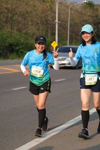 BIB: 8158, 157
                            <button type="button" onclick="openModal(279940)" class="btn btn-primary btn-sm float-right btn-popup" data-toggle="modal" data-target=".modal-high-quality">
                        <i class="fas fa-shopping-cart"></i> Add to Cart
                    </button>
                                            <button type="button" onclick="isThisMe(279940, true)" class="btn btn-success btn-sm float-right btn-popup btn-isme hidden" data-toggle="tooltip" data-placement="bottom" title="นี่คือรูปของคุณใช่ไหม คลิกที่นี่เพื่อเอาเข้าอัลบั้ม">
                        <i class="fas fa-plus"></i> Add to album
                    </button>
                    <button type="button" onclick="isThisMe(279940, false)" class="btn btn-warning btn-sm float-right btn-popup btn-isnotme hidden">
                        <i class="fas fa-ban"></i> Remove from album
                    </button>