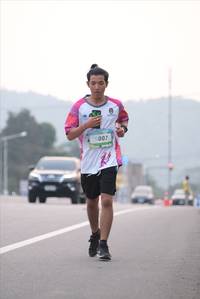 BIB: 5007
                            <button type="button" onclick="openModal(276437)" class="btn btn-primary btn-sm float-right btn-popup" data-toggle="modal" data-target=".modal-high-quality">
                        <i class="fas fa-shopping-cart"></i> Add to Cart
                    </button>
                                            <button type="button" onclick="isThisMe(276437, true)" class="btn btn-success btn-sm float-right btn-popup btn-isme hidden" data-toggle="tooltip" data-placement="bottom" title="นี่คือรูปของคุณใช่ไหม คลิกที่นี่เพื่อเอาเข้าอัลบั้ม">
                        <i class="fas fa-plus"></i> Add to album
                    </button>
                    <button type="button" onclick="isThisMe(276437, false)" class="btn btn-warning btn-sm float-right btn-popup btn-isnotme hidden">
                        <i class="fas fa-ban"></i> Remove from album
                    </button>