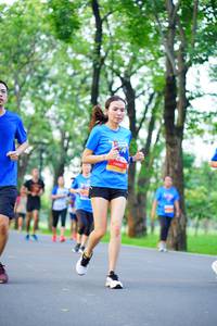 BIB: 100
                            <button type="button" onclick="openModal(5842008)" class="btn btn-primary btn-sm float-right btn-popup" data-toggle="modal" data-target=".modal-high-quality">
                        <i class="fas fa-shopping-cart"></i> Add to Cart
                    </button>
                                            <button type="button" onclick="isThisMe(5842008, true)" class="btn btn-success btn-sm float-right btn-popup btn-isme hidden" data-toggle="tooltip" data-placement="bottom" title="นี่คือรูปของคุณใช่ไหม คลิกที่นี่เพื่อเอาเข้าอัลบั้ม">
                        <i class="fas fa-plus"></i> Add to album
                    </button>
                    <button type="button" onclick="isThisMe(5842008, false)" class="btn btn-warning btn-sm float-right btn-popup btn-isnotme hidden">
                        <i class="fas fa-ban"></i> Remove from album
                    </button>