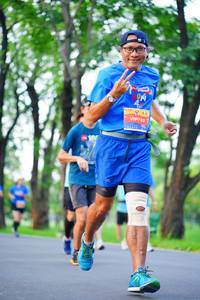 BIB: 720
                            <button type="button" onclick="openModal(5841976)" class="btn btn-primary btn-sm float-right btn-popup" data-toggle="modal" data-target=".modal-high-quality">
                        <i class="fas fa-shopping-cart"></i> Add to Cart
                    </button>
                                            <button type="button" onclick="isThisMe(5841976, true)" class="btn btn-success btn-sm float-right btn-popup btn-isme hidden" data-toggle="tooltip" data-placement="bottom" title="นี่คือรูปของคุณใช่ไหม คลิกที่นี่เพื่อเอาเข้าอัลบั้ม">
                        <i class="fas fa-plus"></i> Add to album
                    </button>
                    <button type="button" onclick="isThisMe(5841976, false)" class="btn btn-warning btn-sm float-right btn-popup btn-isnotme hidden">
                        <i class="fas fa-ban"></i> Remove from album
                    </button>