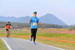 BIB: 8211
                            <button type="button" onclick="openModal(1438246)" class="btn btn-primary btn-sm float-right btn-popup" data-toggle="modal" data-target=".modal-high-quality">
                        <i class="fas fa-shopping-cart"></i> Add to Cart
                    </button>
                                            <button type="button" onclick="isThisMe(1438246, true)" class="btn btn-success btn-sm float-right btn-popup btn-isme hidden" data-toggle="tooltip" data-placement="bottom" title="นี่คือรูปของคุณใช่ไหม คลิกที่นี่เพื่อเอาเข้าอัลบั้ม">
                        <i class="fas fa-plus"></i> Add to album
                    </button>
                    <button type="button" onclick="isThisMe(1438246, false)" class="btn btn-warning btn-sm float-right btn-popup btn-isnotme hidden">
                        <i class="fas fa-ban"></i> Remove from album
                    </button>