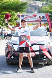 BIB: 2380
                            <button type="button" onclick="openModal(5439243)" class="btn btn-primary btn-sm float-right btn-popup" data-toggle="modal" data-target=".modal-high-quality">
                        <i class="fas fa-shopping-cart"></i> Add to Cart
                    </button>
                                            <button type="button" onclick="isThisMe(5439243, true)" class="btn btn-success btn-sm float-right btn-popup btn-isme hidden" data-toggle="tooltip" data-placement="bottom" title="นี่คือรูปของคุณใช่ไหม คลิกที่นี่เพื่อเอาเข้าอัลบั้ม">
                        <i class="fas fa-plus"></i> Add to album
                    </button>
                    <button type="button" onclick="isThisMe(5439243, false)" class="btn btn-warning btn-sm float-right btn-popup btn-isnotme hidden">
                        <i class="fas fa-ban"></i> Remove from album
                    </button>