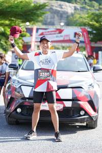 BIB: 2380
                            <button type="button" onclick="openModal(5439241)" class="btn btn-primary btn-sm float-right btn-popup" data-toggle="modal" data-target=".modal-high-quality">
                        <i class="fas fa-shopping-cart"></i> Add to Cart
                    </button>
                                            <button type="button" onclick="isThisMe(5439241, true)" class="btn btn-success btn-sm float-right btn-popup btn-isme hidden" data-toggle="tooltip" data-placement="bottom" title="นี่คือรูปของคุณใช่ไหม คลิกที่นี่เพื่อเอาเข้าอัลบั้ม">
                        <i class="fas fa-plus"></i> Add to album
                    </button>
                    <button type="button" onclick="isThisMe(5439241, false)" class="btn btn-warning btn-sm float-right btn-popup btn-isnotme hidden">
                        <i class="fas fa-ban"></i> Remove from album
                    </button>