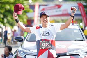 BIB: 2380, 128
                            <button type="button" onclick="openModal(5439239)" class="btn btn-primary btn-sm float-right btn-popup" data-toggle="modal" data-target=".modal-high-quality">
                        <i class="fas fa-shopping-cart"></i> Add to Cart
                    </button>
                                            <button type="button" onclick="isThisMe(5439239, true)" class="btn btn-success btn-sm float-right btn-popup btn-isme hidden" data-toggle="tooltip" data-placement="bottom" title="นี่คือรูปของคุณใช่ไหม คลิกที่นี่เพื่อเอาเข้าอัลบั้ม">
                        <i class="fas fa-plus"></i> Add to album
                    </button>
                    <button type="button" onclick="isThisMe(5439239, false)" class="btn btn-warning btn-sm float-right btn-popup btn-isnotme hidden">
                        <i class="fas fa-ban"></i> Remove from album
                    </button>