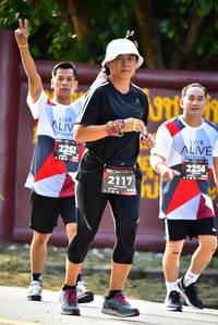 BIB: 2262, 2256, 2117
                            <button type="button" onclick="openModal(5372038)" class="btn btn-primary btn-sm float-right btn-popup" data-toggle="modal" data-target=".modal-high-quality">
                        <i class="fas fa-shopping-cart"></i> Add to Cart
                    </button>
                                            <button type="button" onclick="isThisMe(5372038, true)" class="btn btn-success btn-sm float-right btn-popup btn-isme hidden" data-toggle="tooltip" data-placement="bottom" title="นี่คือรูปของคุณใช่ไหม คลิกที่นี่เพื่อเอาเข้าอัลบั้ม">
                        <i class="fas fa-plus"></i> Add to album
                    </button>
                    <button type="button" onclick="isThisMe(5372038, false)" class="btn btn-warning btn-sm float-right btn-popup btn-isnotme hidden">
                        <i class="fas fa-ban"></i> Remove from album
                    </button>