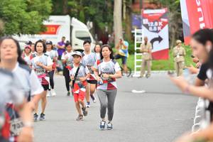 BIB: 128, 7818, 703
                            <button type="button" onclick="openModal(5349120)" class="btn btn-primary btn-sm float-right btn-popup" data-toggle="modal" data-target=".modal-high-quality">
                        <i class="fas fa-shopping-cart"></i> Add to Cart
                    </button>
                                            <button type="button" onclick="isThisMe(5349120, true)" class="btn btn-success btn-sm float-right btn-popup btn-isme hidden" data-toggle="tooltip" data-placement="bottom" title="นี่คือรูปของคุณใช่ไหม คลิกที่นี่เพื่อเอาเข้าอัลบั้ม">
                        <i class="fas fa-plus"></i> Add to album
                    </button>
                    <button type="button" onclick="isThisMe(5349120, false)" class="btn btn-warning btn-sm float-right btn-popup btn-isnotme hidden">
                        <i class="fas fa-ban"></i> Remove from album
                    </button>