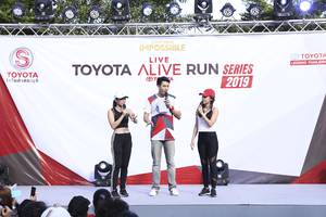 BIB: 2019
                            <button type="button" onclick="openModal(5473132)" class="btn btn-primary btn-sm float-right btn-popup" data-toggle="modal" data-target=".modal-high-quality">
                        <i class="fas fa-shopping-cart"></i> Add to Cart
                    </button>
                                            <button type="button" onclick="isThisMe(5473132, true)" class="btn btn-success btn-sm float-right btn-popup btn-isme hidden" data-toggle="tooltip" data-placement="bottom" title="นี่คือรูปของคุณใช่ไหม คลิกที่นี่เพื่อเอาเข้าอัลบั้ม">
                        <i class="fas fa-plus"></i> Add to album
                    </button>
                    <button type="button" onclick="isThisMe(5473132, false)" class="btn btn-warning btn-sm float-right btn-popup btn-isnotme hidden">
                        <i class="fas fa-ban"></i> Remove from album
                    </button>