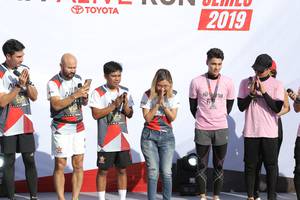 BIB: 2019
                            <button type="button" onclick="openModal(5445440)" class="btn btn-primary btn-sm float-right btn-popup" data-toggle="modal" data-target=".modal-high-quality">
                        <i class="fas fa-shopping-cart"></i> Add to Cart
                    </button>
                                            <button type="button" onclick="isThisMe(5445440, true)" class="btn btn-success btn-sm float-right btn-popup btn-isme hidden" data-toggle="tooltip" data-placement="bottom" title="นี่คือรูปของคุณใช่ไหม คลิกที่นี่เพื่อเอาเข้าอัลบั้ม">
                        <i class="fas fa-plus"></i> Add to album
                    </button>
                    <button type="button" onclick="isThisMe(5445440, false)" class="btn btn-warning btn-sm float-right btn-popup btn-isnotme hidden">
                        <i class="fas fa-ban"></i> Remove from album
                    </button>