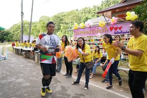 BIB: 2528
                            <button type="button" onclick="openModal(5395602)" class="btn btn-primary btn-sm float-right btn-popup" data-toggle="modal" data-target=".modal-high-quality">
                        <i class="fas fa-shopping-cart"></i> Add to Cart
                    </button>
                                            <button type="button" onclick="isThisMe(5395602, true)" class="btn btn-success btn-sm float-right btn-popup btn-isme hidden" data-toggle="tooltip" data-placement="bottom" title="นี่คือรูปของคุณใช่ไหม คลิกที่นี่เพื่อเอาเข้าอัลบั้ม">
                        <i class="fas fa-plus"></i> Add to album
                    </button>
                    <button type="button" onclick="isThisMe(5395602, false)" class="btn btn-warning btn-sm float-right btn-popup btn-isnotme hidden">
                        <i class="fas fa-ban"></i> Remove from album
                    </button>