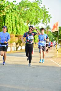 BIB: 6261
                            <button type="button" onclick="openModal(3362081)" class="btn btn-primary btn-sm float-right btn-popup" data-toggle="modal" data-target=".modal-high-quality">
                        <i class="fas fa-shopping-cart"></i> Add to Cart
                    </button>
                                            <button type="button" onclick="isThisMe(3362081, true)" class="btn btn-success btn-sm float-right btn-popup btn-isme hidden" data-toggle="tooltip" data-placement="bottom" title="นี่คือรูปของคุณใช่ไหม คลิกที่นี่เพื่อเอาเข้าอัลบั้ม">
                        <i class="fas fa-plus"></i> Add to album
                    </button>
                    <button type="button" onclick="isThisMe(3362081, false)" class="btn btn-warning btn-sm float-right btn-popup btn-isnotme hidden">
                        <i class="fas fa-ban"></i> Remove from album
                    </button>