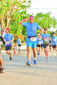 BIB: 939, 8677, 8190
                            <button type="button" onclick="openModal(3365543)" class="btn btn-primary btn-sm float-right btn-popup" data-toggle="modal" data-target=".modal-high-quality">
                        <i class="fas fa-shopping-cart"></i> Add to Cart
                    </button>
                                            <button type="button" onclick="isThisMe(3365543, true)" class="btn btn-success btn-sm float-right btn-popup btn-isme hidden" data-toggle="tooltip" data-placement="bottom" title="นี่คือรูปของคุณใช่ไหม คลิกที่นี่เพื่อเอาเข้าอัลบั้ม">
                        <i class="fas fa-plus"></i> Add to album
                    </button>
                    <button type="button" onclick="isThisMe(3365543, false)" class="btn btn-warning btn-sm float-right btn-popup btn-isnotme hidden">
                        <i class="fas fa-ban"></i> Remove from album
                    </button>