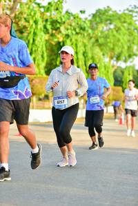 BIB: 6157
                            <button type="button" onclick="openModal(3362566)" class="btn btn-primary btn-sm float-right btn-popup" data-toggle="modal" data-target=".modal-high-quality">
                        <i class="fas fa-shopping-cart"></i> Add to Cart
                    </button>
                                            <button type="button" onclick="isThisMe(3362566, true)" class="btn btn-success btn-sm float-right btn-popup btn-isme hidden" data-toggle="tooltip" data-placement="bottom" title="นี่คือรูปของคุณใช่ไหม คลิกที่นี่เพื่อเอาเข้าอัลบั้ม">
                        <i class="fas fa-plus"></i> Add to album
                    </button>
                    <button type="button" onclick="isThisMe(3362566, false)" class="btn btn-warning btn-sm float-right btn-popup btn-isnotme hidden">
                        <i class="fas fa-ban"></i> Remove from album
                    </button>