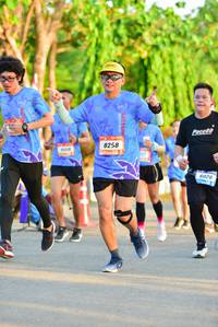 BIB: 8258, 6020
                            <button type="button" onclick="openModal(3364892)" class="btn btn-primary btn-sm float-right btn-popup" data-toggle="modal" data-target=".modal-high-quality">
                        <i class="fas fa-shopping-cart"></i> Add to Cart
                    </button>
                                            <button type="button" onclick="isThisMe(3364892, true)" class="btn btn-success btn-sm float-right btn-popup btn-isme hidden" data-toggle="tooltip" data-placement="bottom" title="นี่คือรูปของคุณใช่ไหม คลิกที่นี่เพื่อเอาเข้าอัลบั้ม">
                        <i class="fas fa-plus"></i> Add to album
                    </button>
                    <button type="button" onclick="isThisMe(3364892, false)" class="btn btn-warning btn-sm float-right btn-popup btn-isnotme hidden">
                        <i class="fas fa-ban"></i> Remove from album
                    </button>